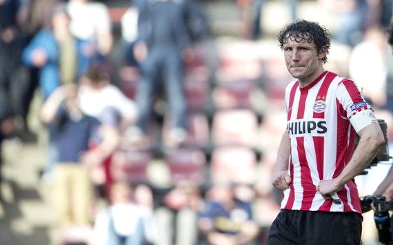 荷兰队的首 荷兰队的首